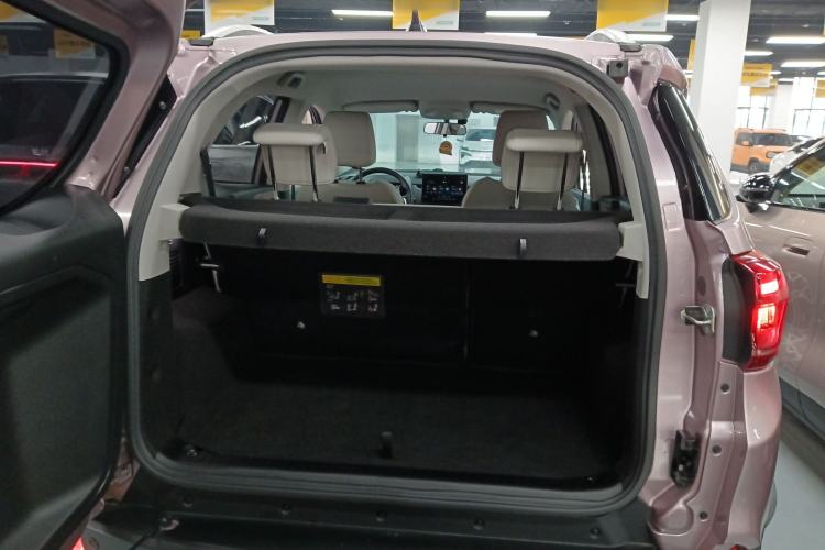 Used BYD Yuan Pro 2023 401KM Luxury Version Trunk