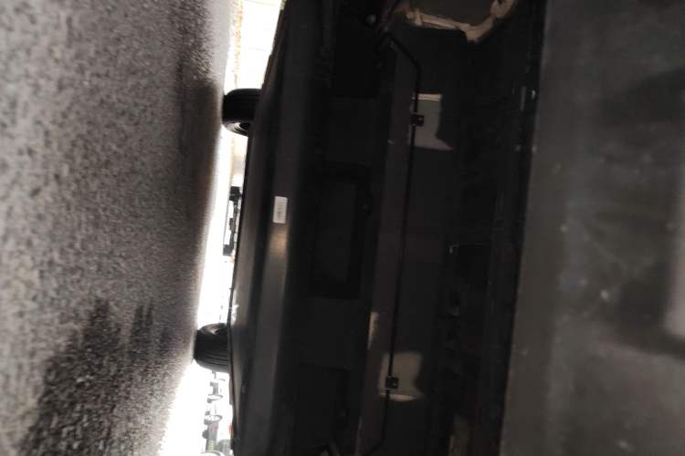Used BYD Yuan Pro 2023 401KM Luxury Version Chassis Rear