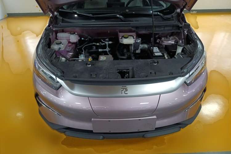 Used BYD Yuan Pro 2023 401KM Luxury Version Engine Bay
