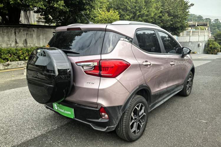 Used BYD Yuan Pro 2023 401KM Luxury Version Exterior 4