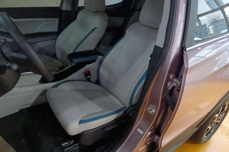 Used BYD Yuan Pro 2023 401KM Luxury Version Left Front Seat