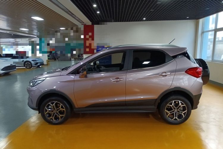 Used BYD Yuan Pro 2023 401KM Luxury Version Left Side