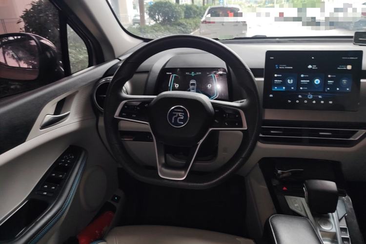 Used BYD Yuan Pro 2023 401KM Luxury Version Steering Wheel