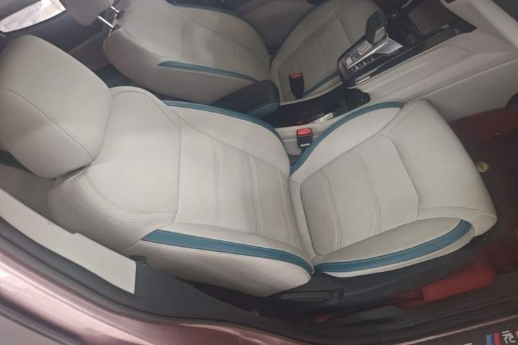 Used BYD Yuan Pro 2023 401KM Luxury Version Right Front Seat