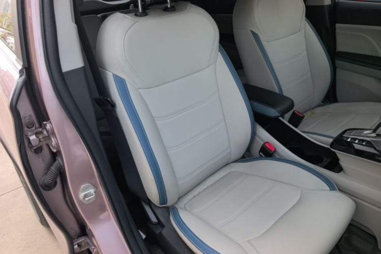 Used BYD Yuan Pro 2023 401KM Luxury Version Right Front Seat