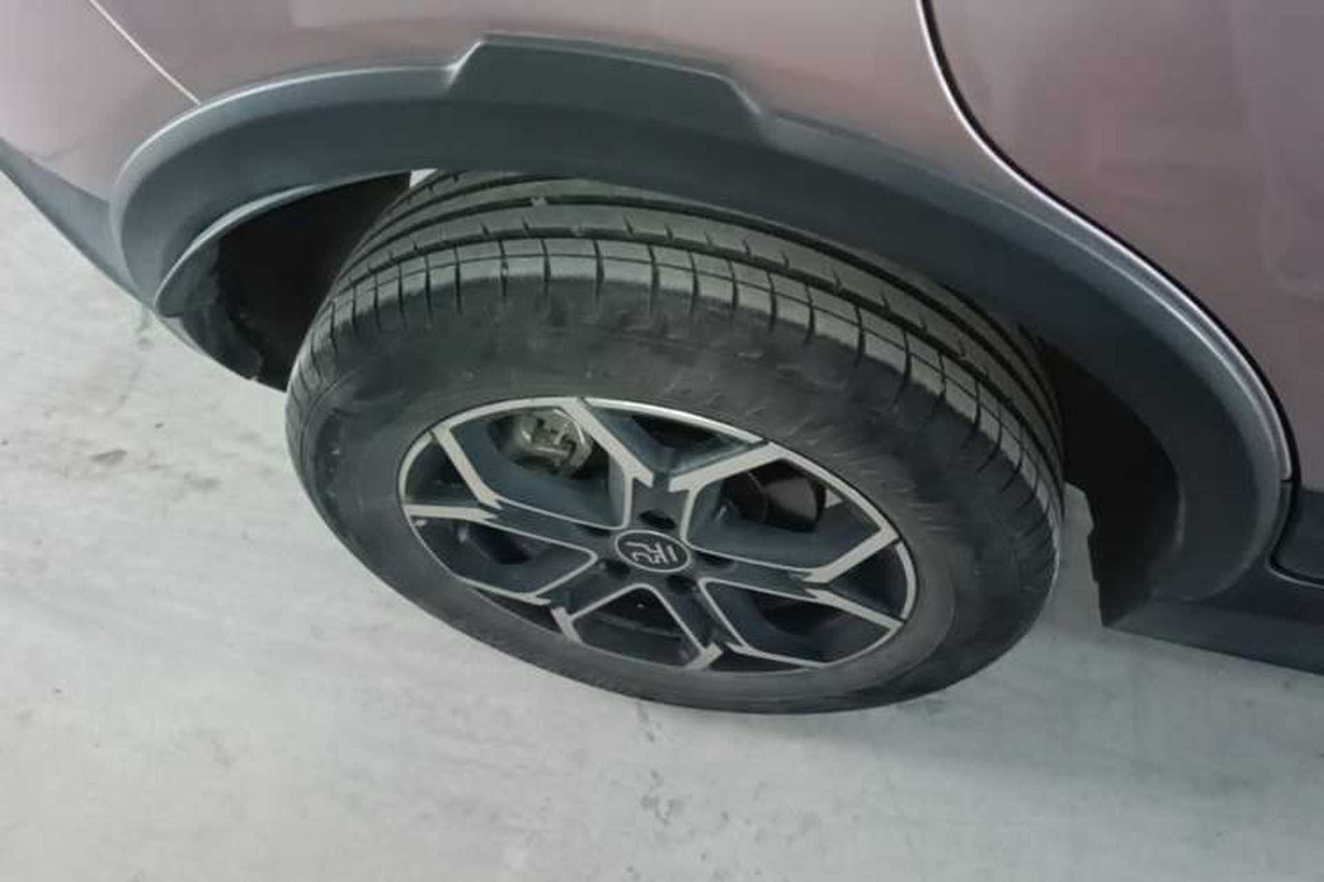 Used BYD Yuan Pro 2023 401KM Luxury Version Right Rear Wheel Hub