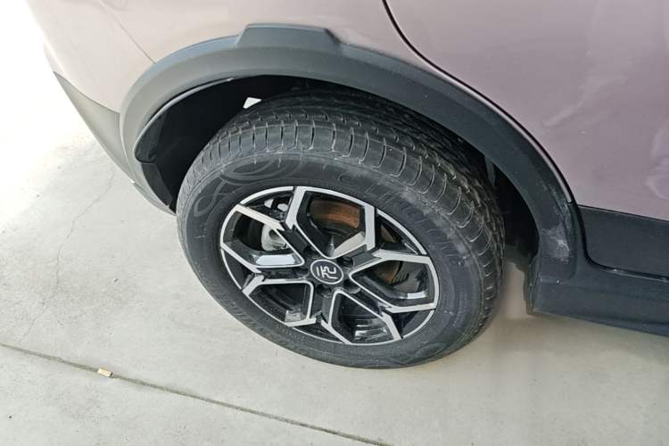Used BYD Yuan Pro 2023 401 km Deluxe Version Right Rear Wheel Hub