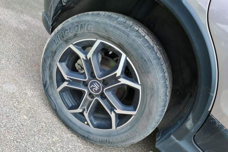Used BYD Yuan Pro 2023 401KM Luxury Version Right Rear Wheel Hub