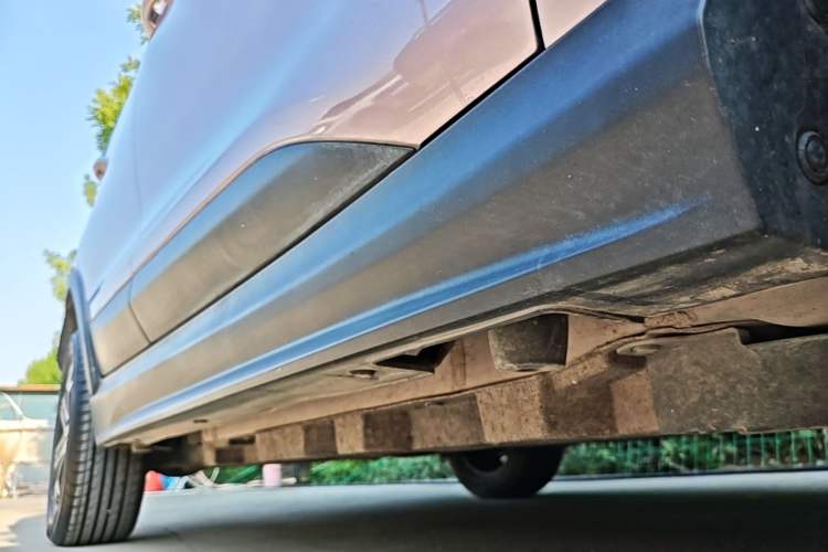 Used BYD Yuan Pro 2023 401 km Deluxe Version Right Side Sill