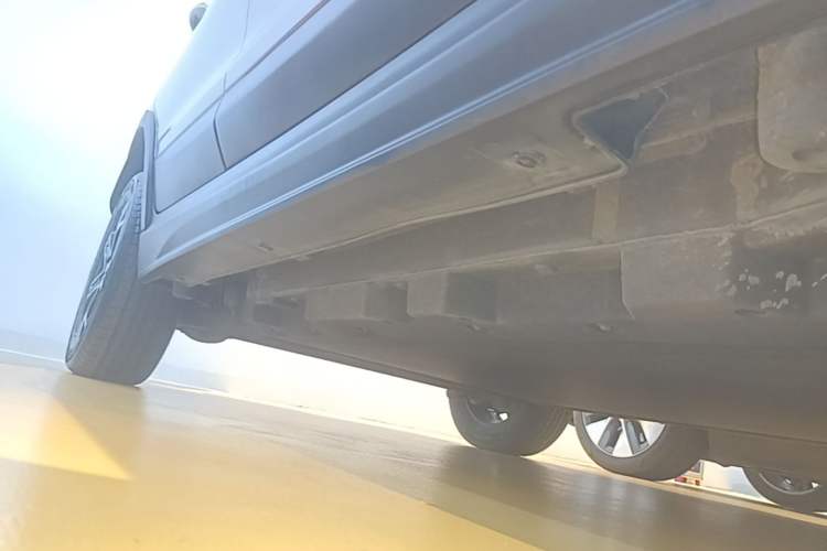 Used BYD Yuan Pro 2023 401 km Deluxe Version Right Side Sill