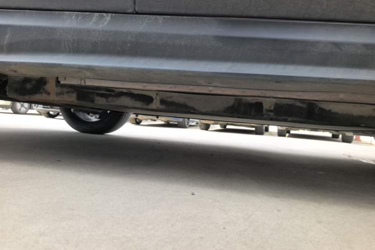 Used BYD Yuan Pro 2023 401KM Luxury Version Right Side Sill
