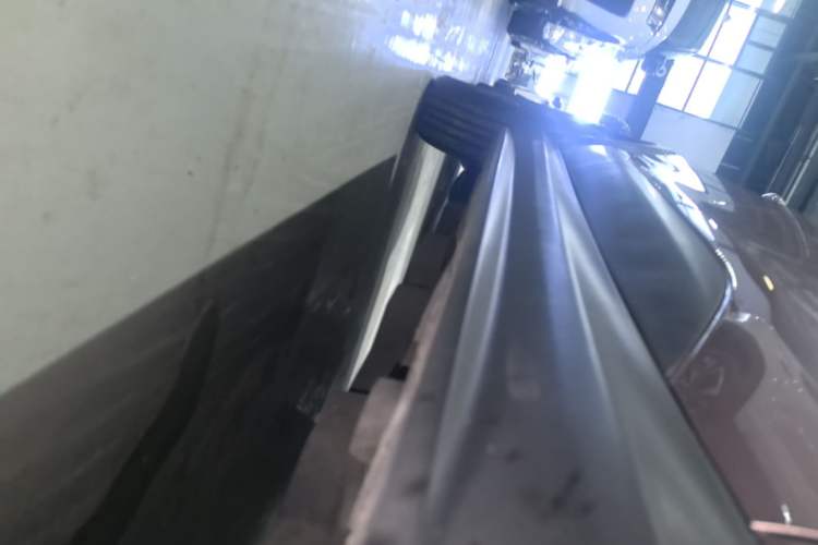 Used BYD Yuan Pro 2023 401KM Luxury Version Right Side Sill