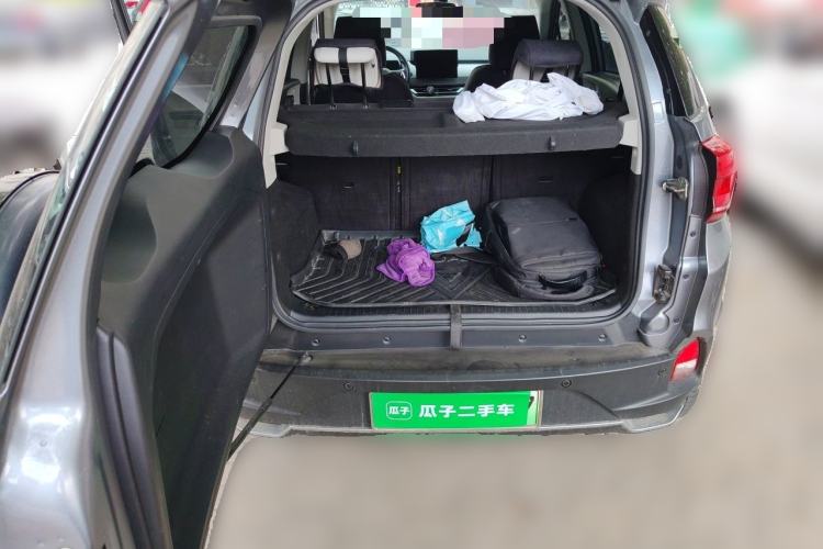 Used BYD Yuan Pro 2023 320KM Luxury Version Trunk