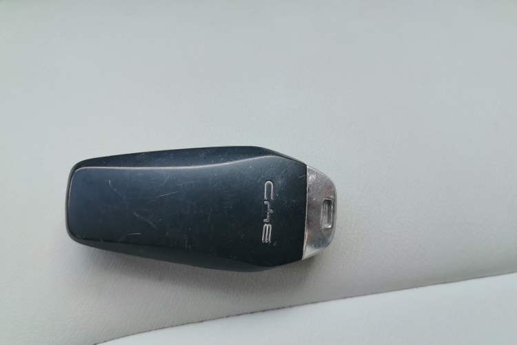 Used BYD Yuan Pro 2023 401KM Luxury Version Vehicle Key
