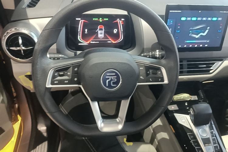Used BYD Yuan Pro 2023 401 km Deluxe Version Steering Wheel