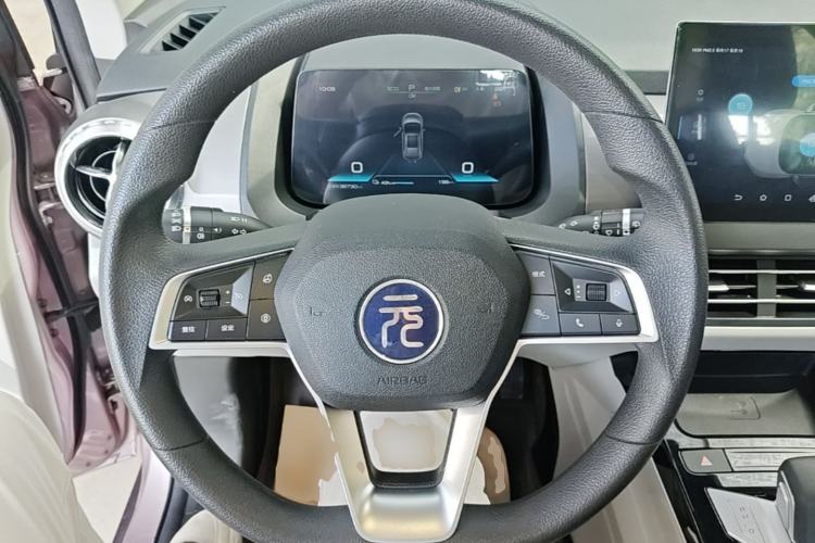 Used BYD Yuan Pro 2023 401 km Deluxe Version Steering Wheel