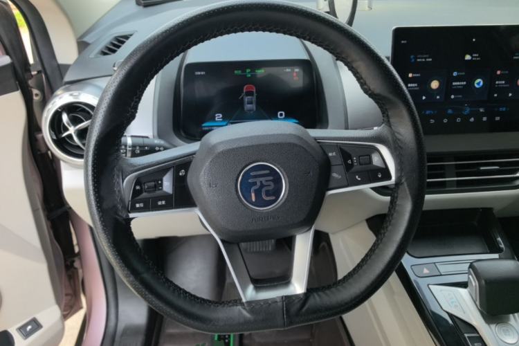 Used BYD Yuan Pro 2023 401KM Luxury Version Steering Wheel