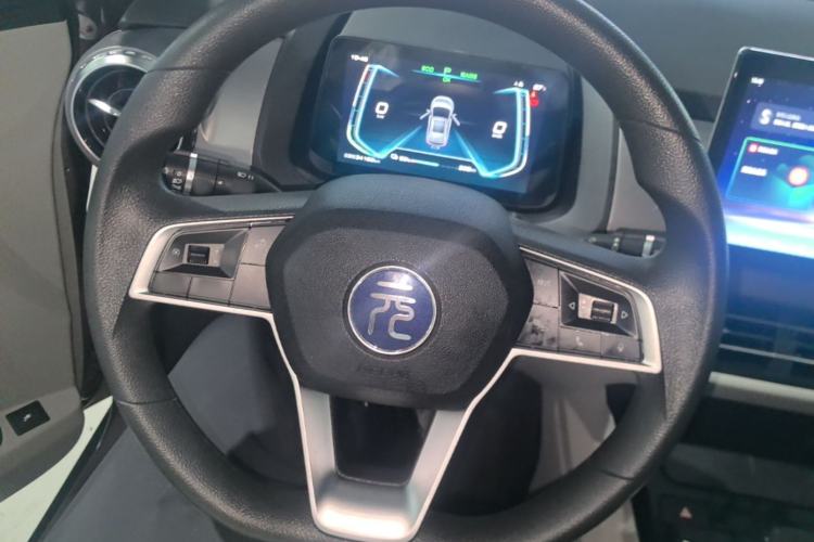 Used BYD Yuan Pro 2023 401KM Luxury Version Steering Wheel