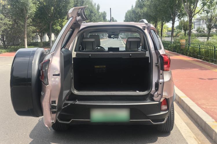 Used BYD Yuan Pro 2023 401 km Deluxe Version Trunk