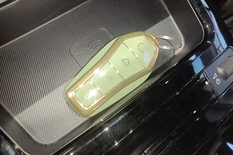 Used BYD Yuan Pro 2023 401 km Deluxe Version Vehicle Key