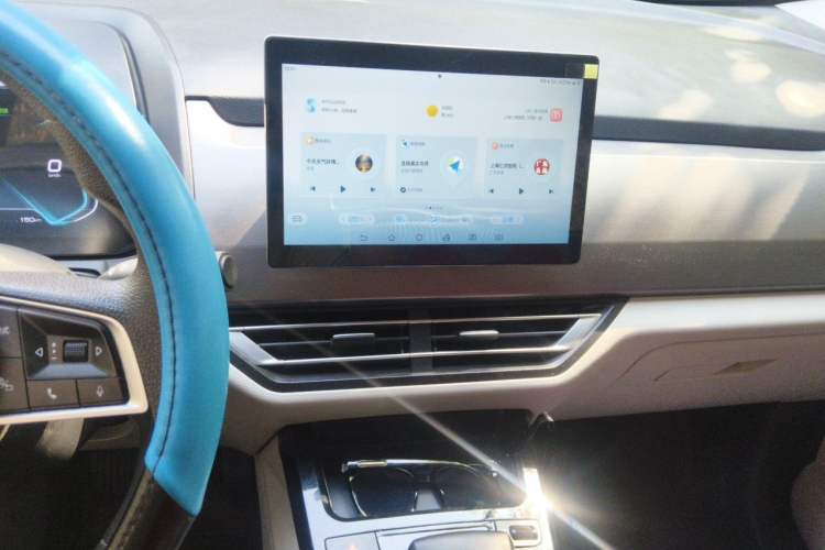 Used BYD Yuan Pro 2023 401KM Luxury Version Audio And AC Panel