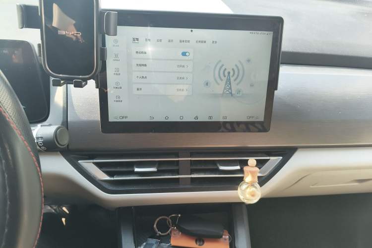 Used BYD Yuan Pro 2023 401KM Luxury Version Audio And AC Panel