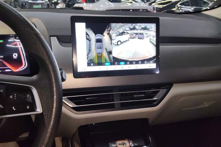 Used BYD Yuan Pro 2023 401 km Deluxe Version Audio And AC Panel