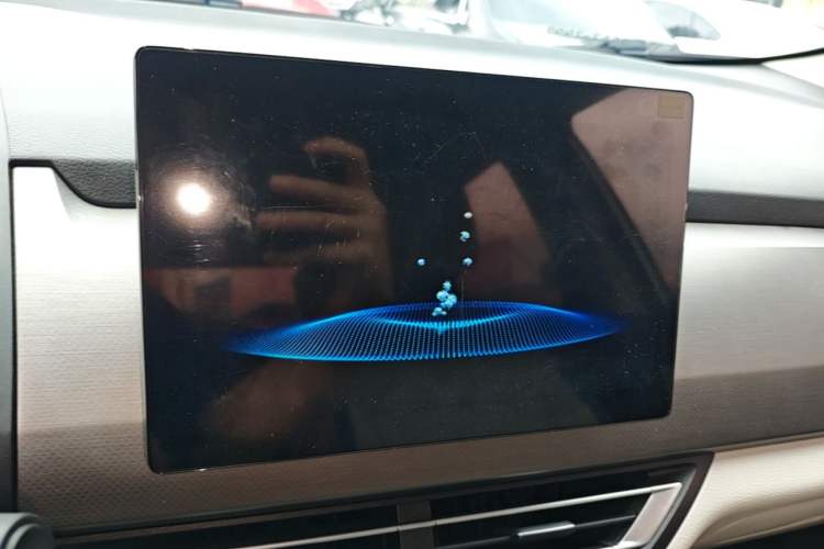 Used BYD Yuan Pro 2023 401KM Luxury Version Audio And AC Panel