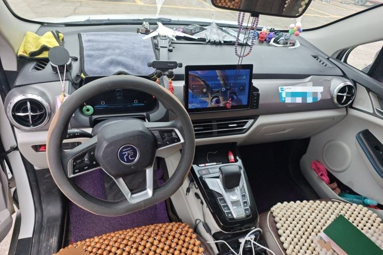 Used BYD Yuan Pro 2023 401 km Deluxe Version Center Console