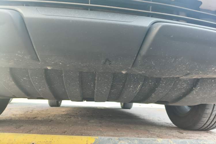 Used BYD Yuan Pro 2023 401KM Luxury Version Chassis Front