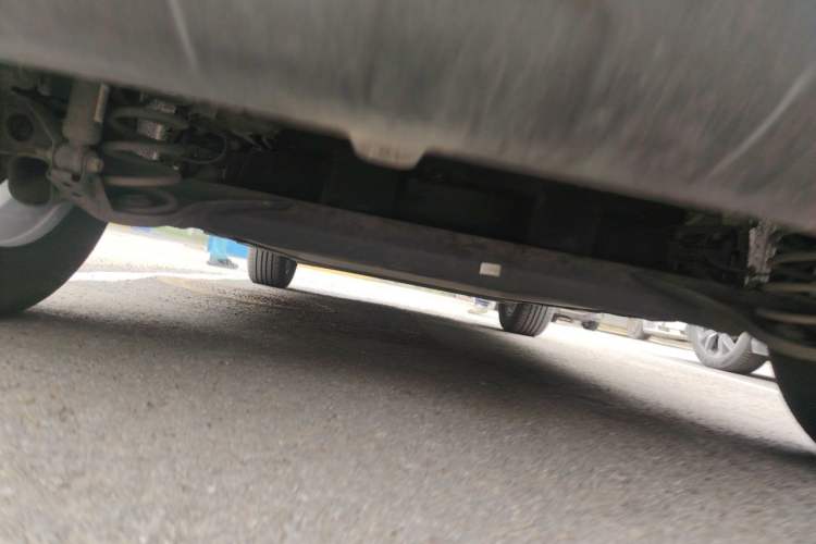 Used BYD Yuan Pro 2023 401KM Luxury Version Chassis Rear