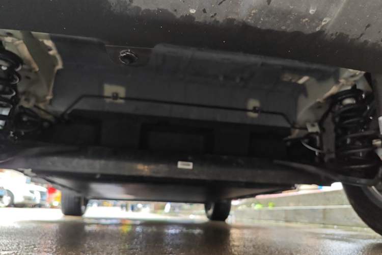 Used BYD Yuan Pro 2023 401 km Deluxe Version Chassis Rear