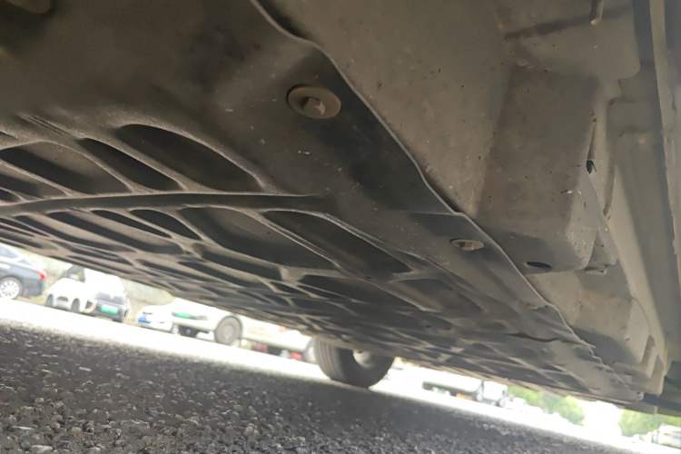 Used BYD Yuan Pro 2023 401 km Deluxe Version Chassis Rear Right