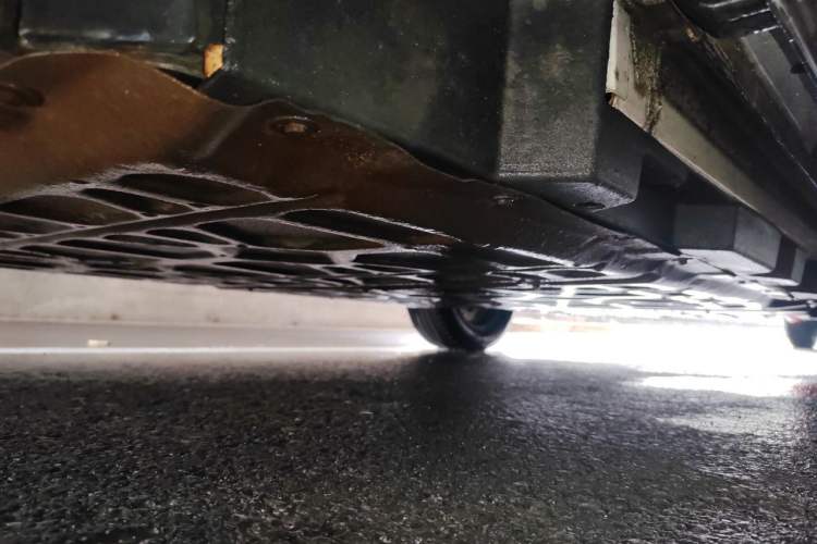 Used BYD Yuan Pro 2023 401 km Deluxe Version Chassis Rear Right