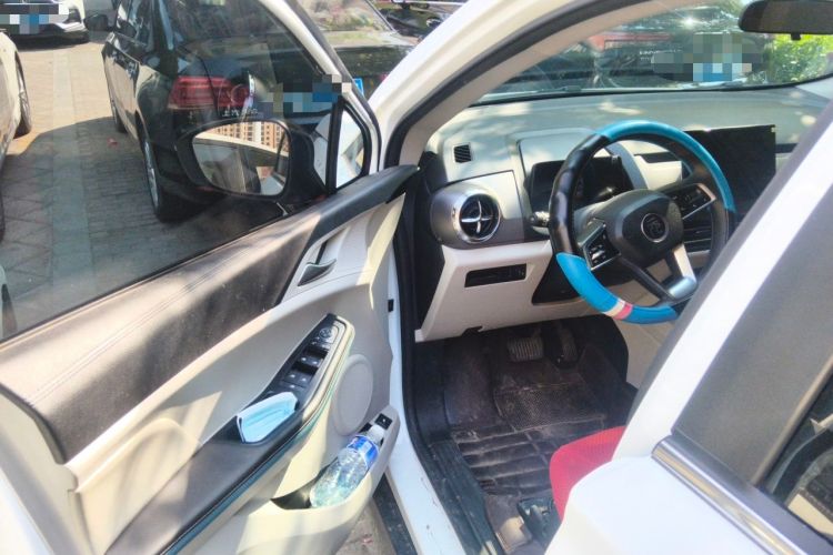 Used BYD Yuan Pro 2023 401KM Luxury Version Driver Seat