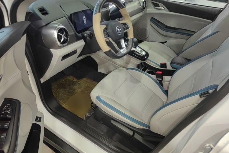 Used BYD Yuan Pro 2023 401 km Deluxe Version Driver Seat