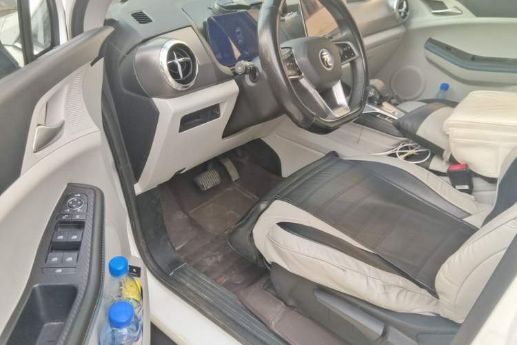 Used BYD Yuan Pro 2023 401 km Deluxe Version Driver Seat