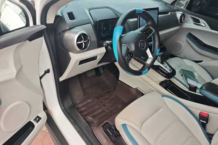 Used BYD Yuan Pro 2023 401 km Deluxe Version Driver Seat