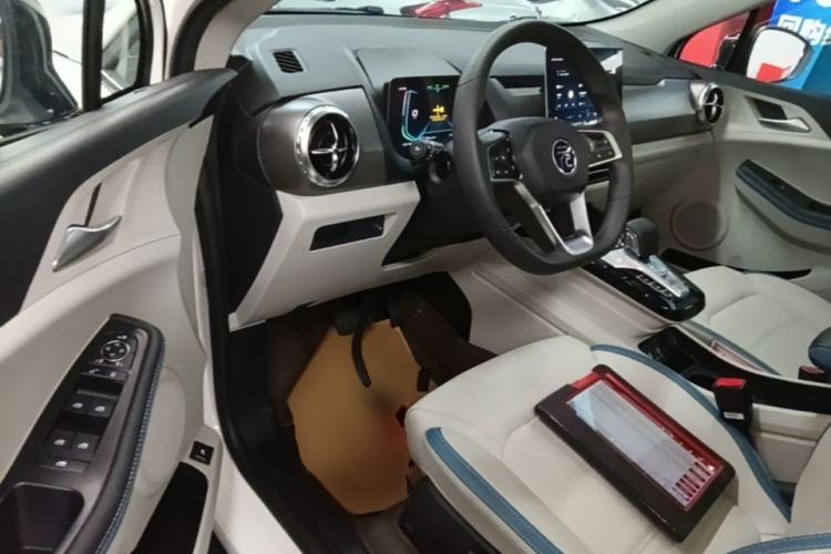 Used BYD Yuan Pro 2023 401 km Deluxe Version Driver Seat