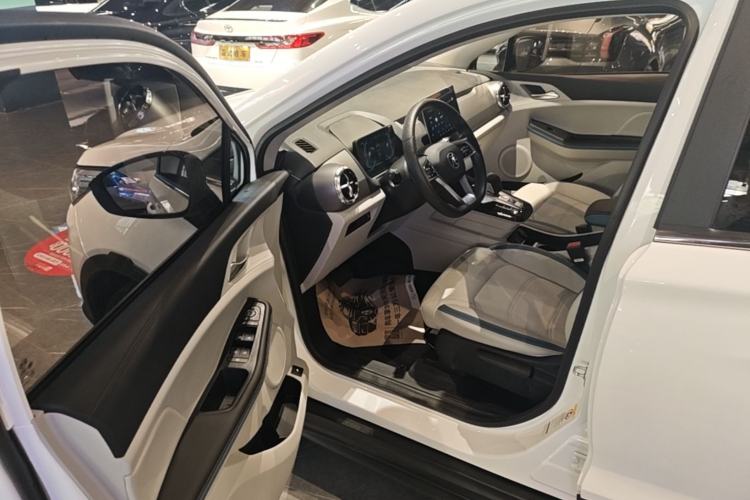 Used BYD Yuan Pro 2023 401 km Deluxe Version Driver Seat