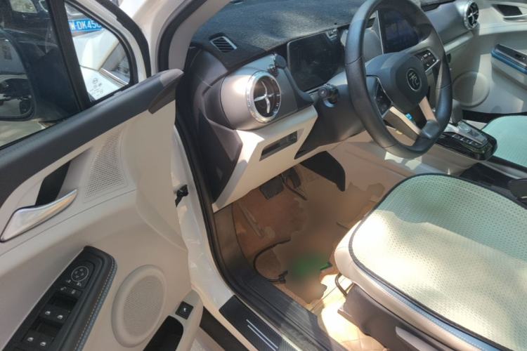 Used BYD Yuan Pro 2023 401KM Luxury Version Driver Seat