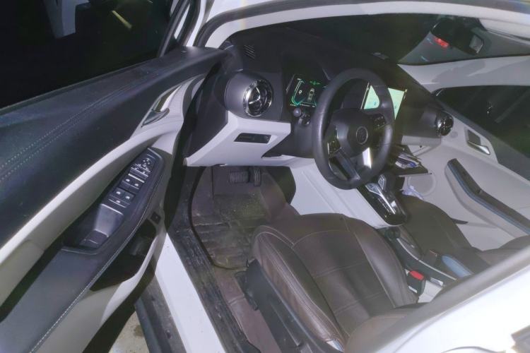 Used BYD Yuan Pro 2023 401KM Luxury Version Driver Seat