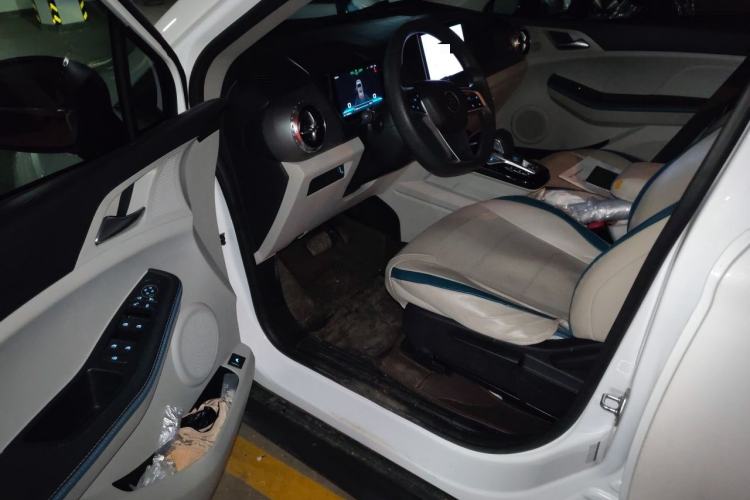 Used BYD Yuan Pro 2023 401KM Luxury Version Driver Seat