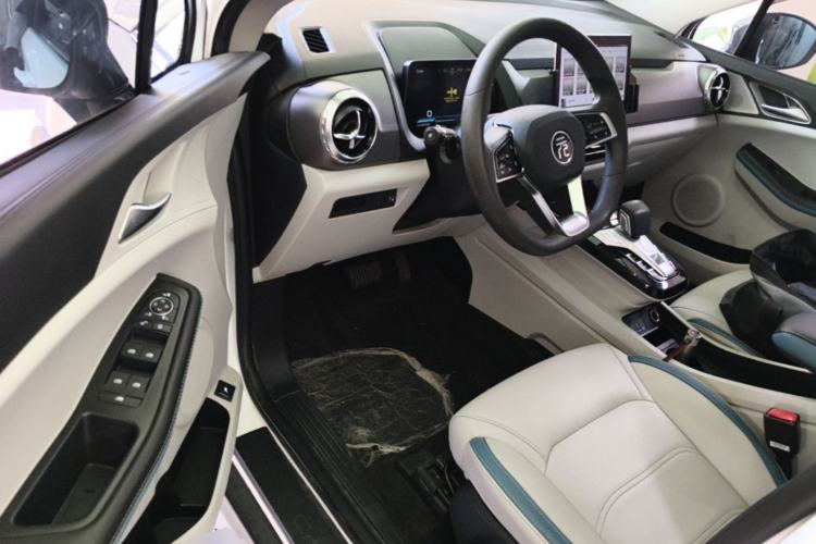 Used BYD Yuan Pro 2023 401 km Deluxe Version Driver Seat