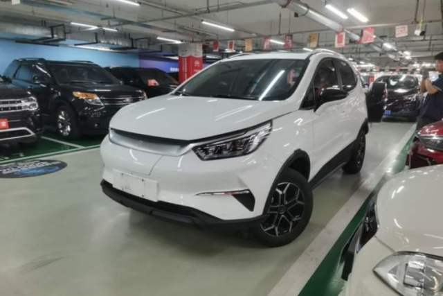 Used BYD Yuan Pro 2023 401 km Deluxe Version