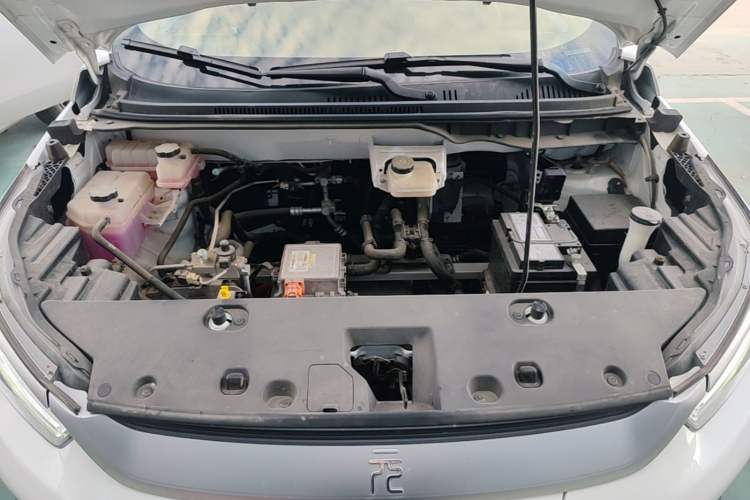 Used BYD Yuan Pro 2023 401 km Deluxe Version Engine Bay