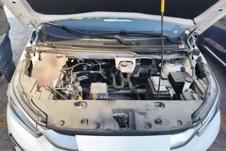 Used BYD Yuan Pro 2023 401KM Luxury Version Engine Bay