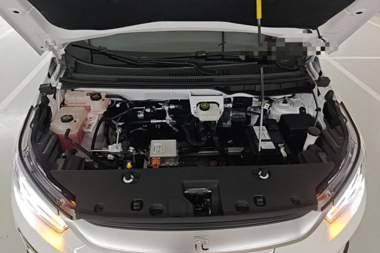 Used BYD Yuan Pro 2023 401KM Luxury Version Engine Bay