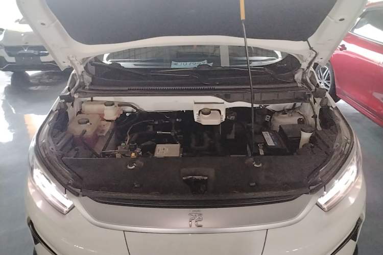 Used BYD Yuan Pro 2023 401 km Deluxe Version Engine Bay