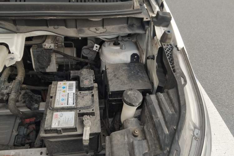 Used BYD Yuan Pro 2023 401 km Deluxe Version Engine Bay Left